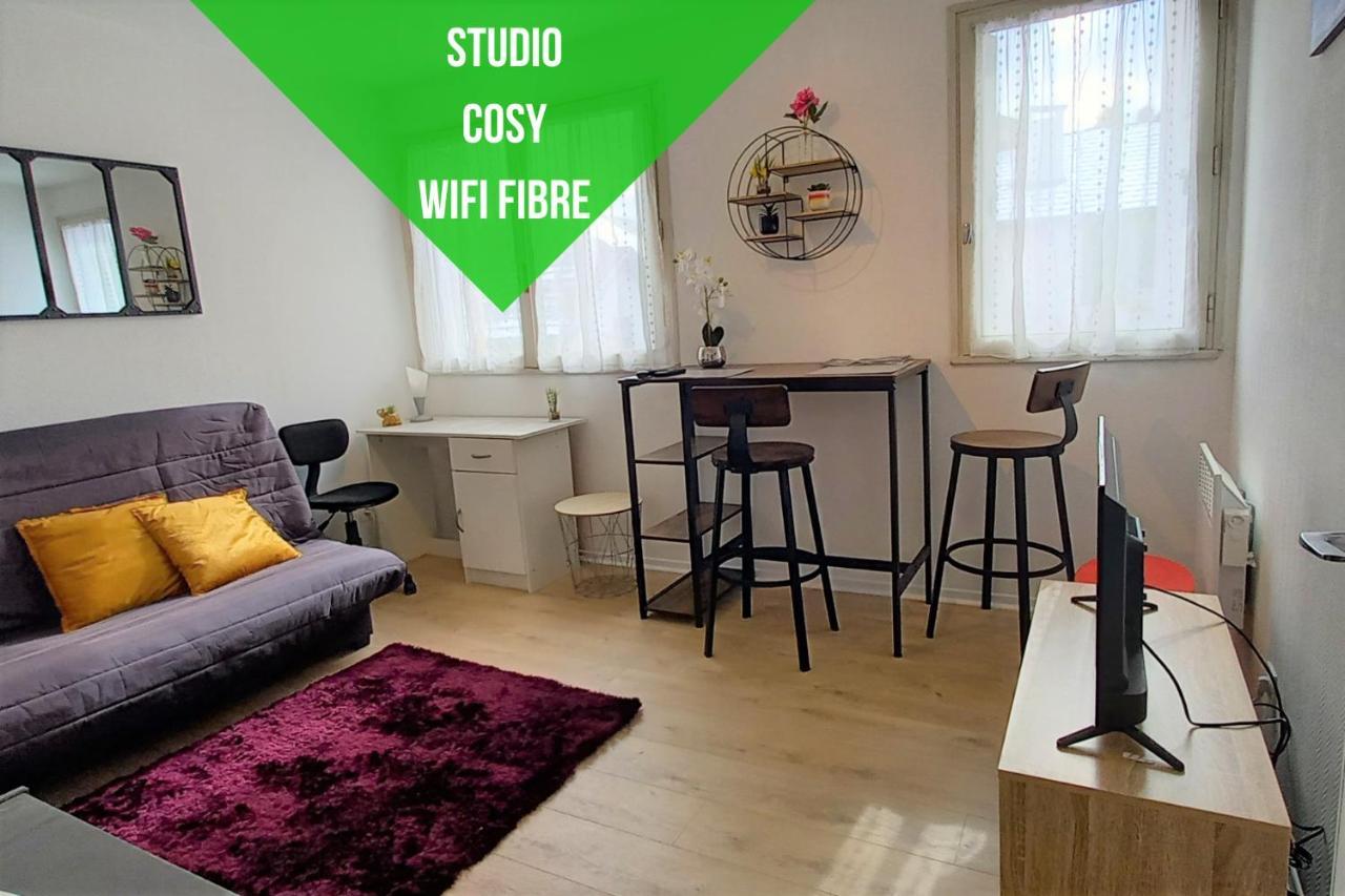 Le Zen -Studio Tout Equipe- Wifi Fibre- Centre Ville Avec Parking Tarbes Dış mekan fotoğraf